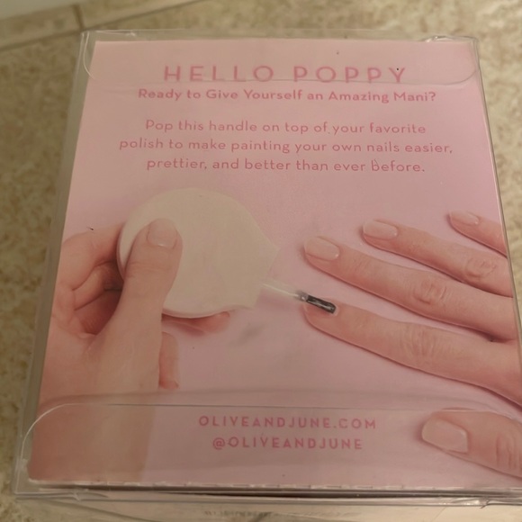 Poppy manicure tool and OPI polish corrector pen - Picture 3 of 5